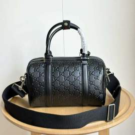 Picture of Gucci Handbags _SKUfw231413120fw